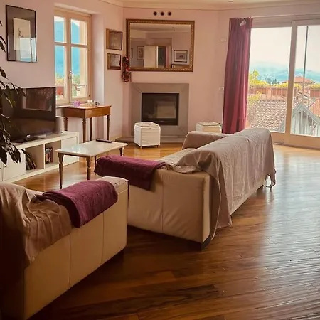 La Casa Nel Borgo Con Meravigliosa Vista Lago Verbania