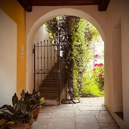 Feriehus La Casa Nel Borgo Con Meravigliosa Vista Lago